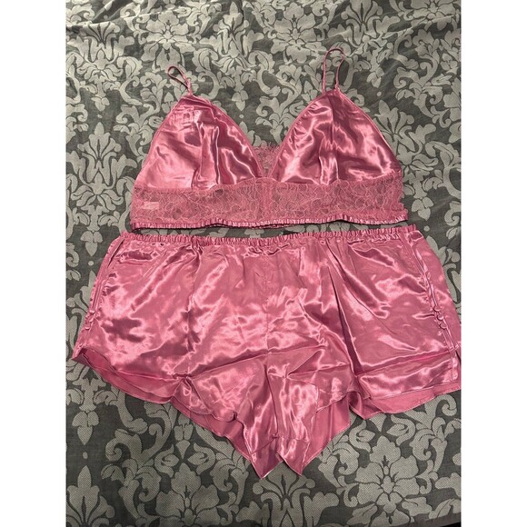 NWT 1X Frederick’s of Hollywood Satin and Lace sleep set. - Picture 5 of 6